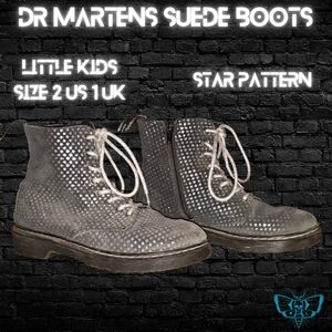 Dr. Martens Black Gray Suede Boots w/ Silver Stars US Sz 2 Punk Grunge Goth